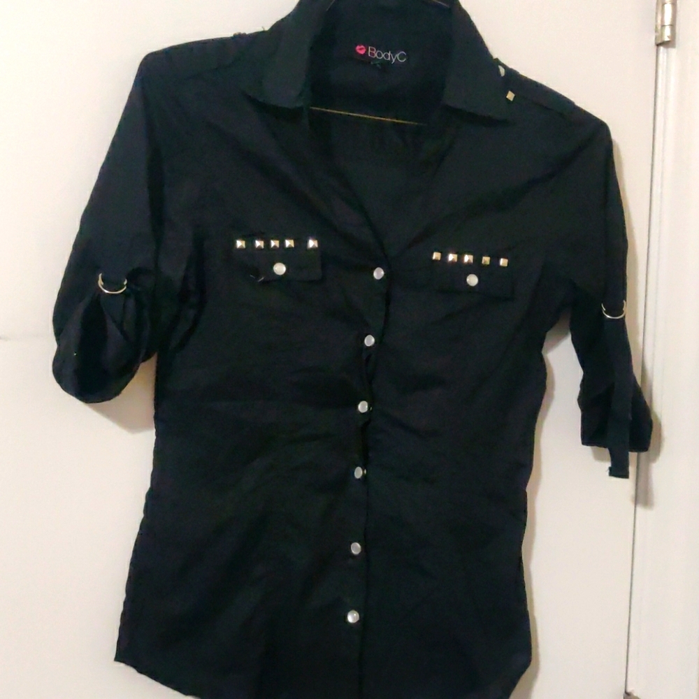 Body central black top